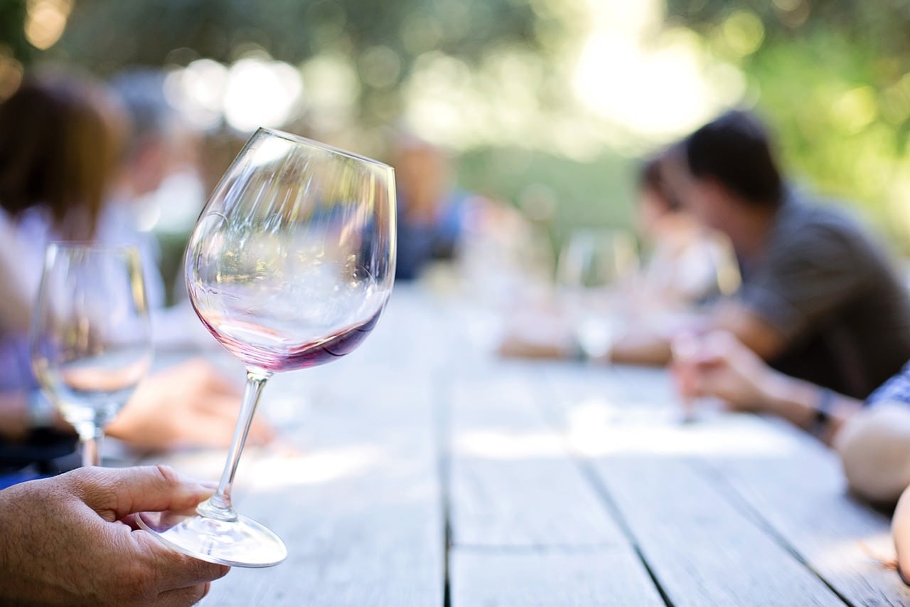 L’accord entre mets et vins, une affaire de subtilité et de goût