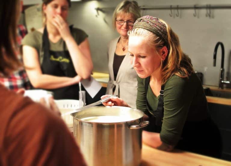 Equipement professionnel pour ta cuisine : les ustensiles utilisés par les restaurateurs qu&rsquo;on peut utiliser aussi chez soi