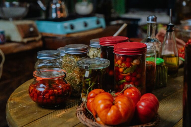 Quels secrets se cachent derrière la cuisine du terroir et son authenticité ?